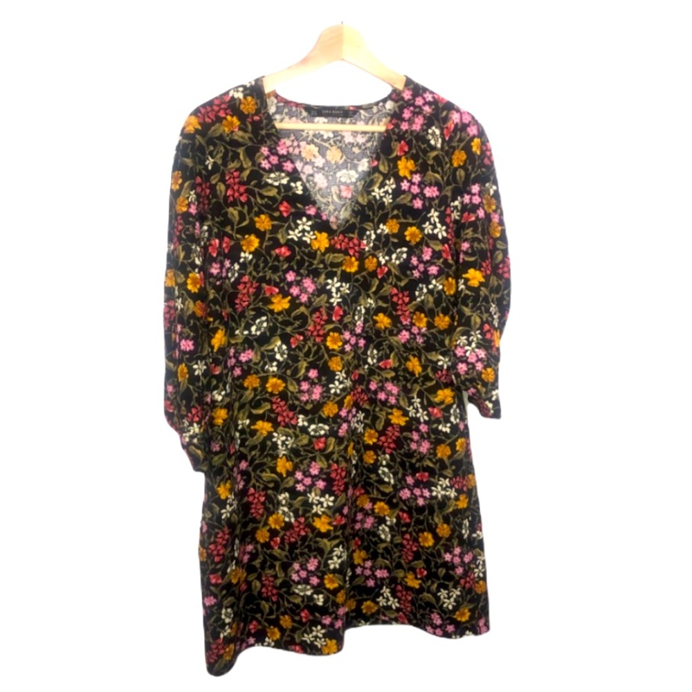 EUC Zara floral dress size M
